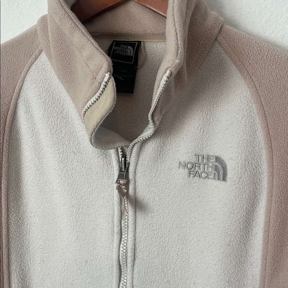 The North Face Tan and Cream Fleece Zip Up Jacket - Picture 2 of 4